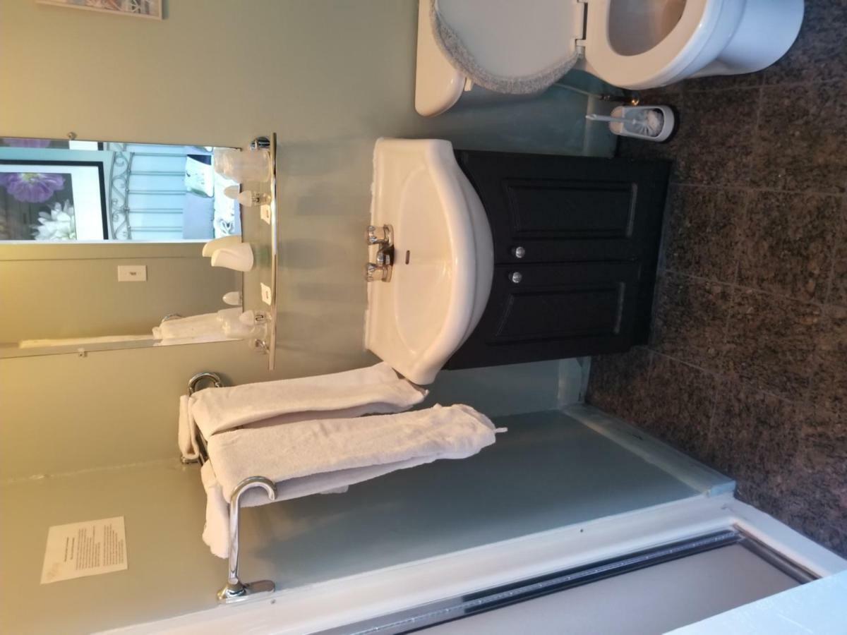 Inn Maison Roy Quebec City